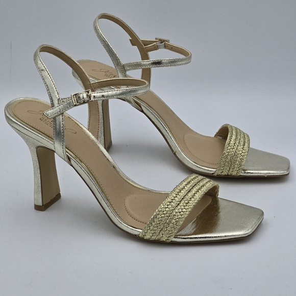 NWOT Jewel Badgley Mischka Heddia Woven Vamp Heeled Sandals, Gold, Women's 10 - Picture 1 of 16